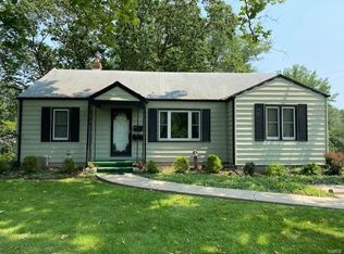 2103 Dunnegan St, Alton, IL 62002