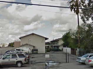 8940 Mango Ave, Fontana, CA 92335