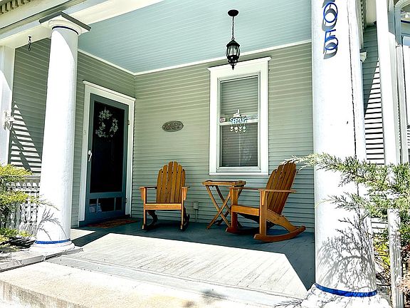 4th image of 205 Wyoming Ave