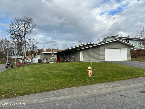 1137 Gav Way, Anchorage, AK 99504