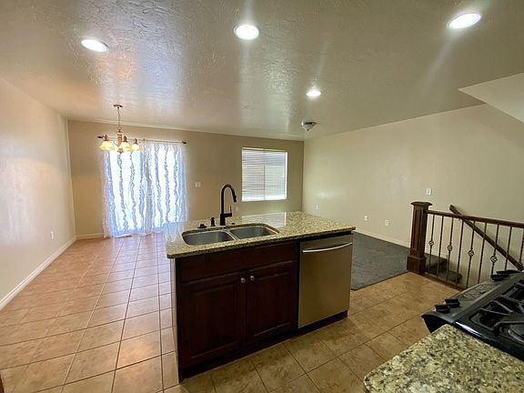 5th image of 1000 E Bluffview Cir #78