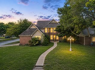8018 Via Bella Dr, Houston, TX 77083