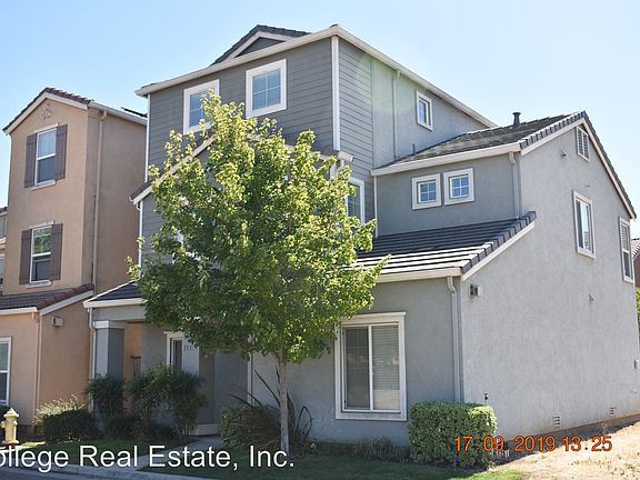 2nd image of 1534 Cat Tail Dr