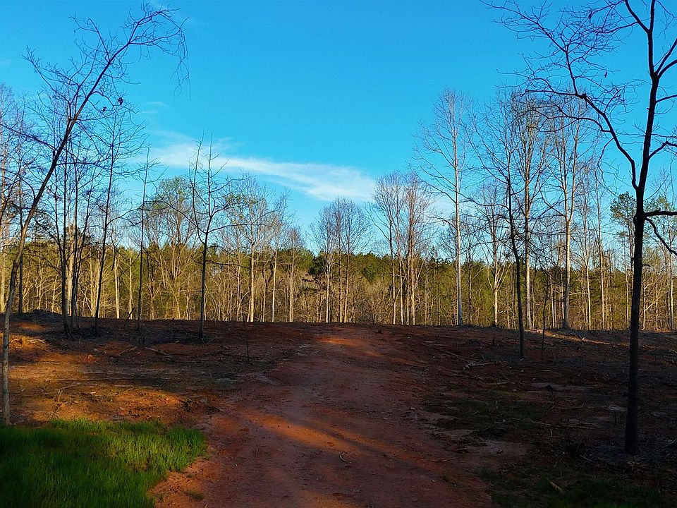 3 Tower Rd Toccoa GA Zillow