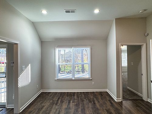 5th image of 5157 Oak Meadow Dr
