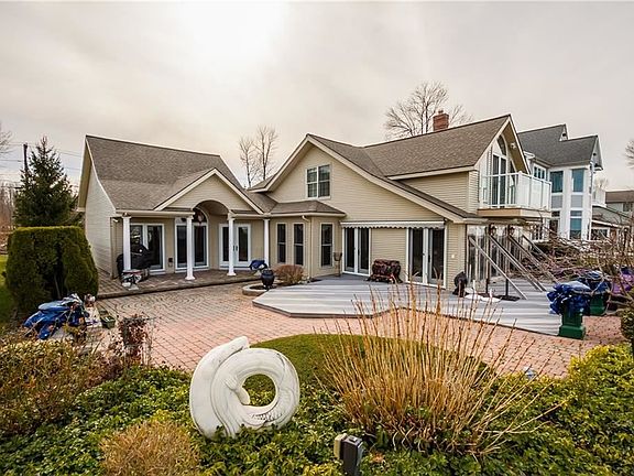 2nd image of 480 Lake Shore Dr