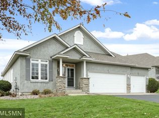 19142 Inndale Dr, Lakeville, MN 55044