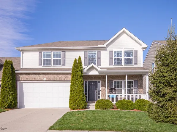 9031 Morgan Cir, North Ridgeville, OH 44039