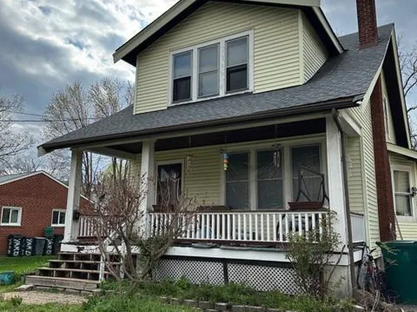 8265 Woodbine Ave, Cincinnati, OH 45216