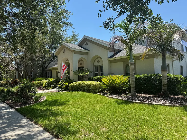 5907 Churchside Dr — Photo 2