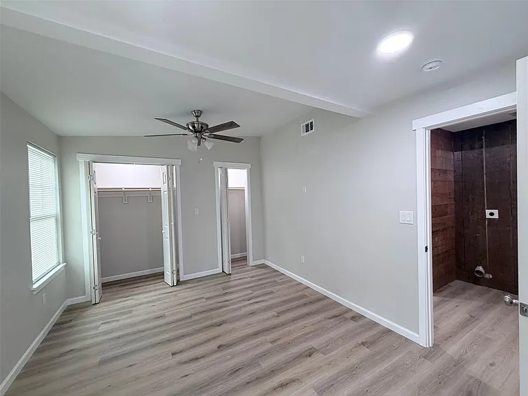 403 Taylor St — Photo 11
