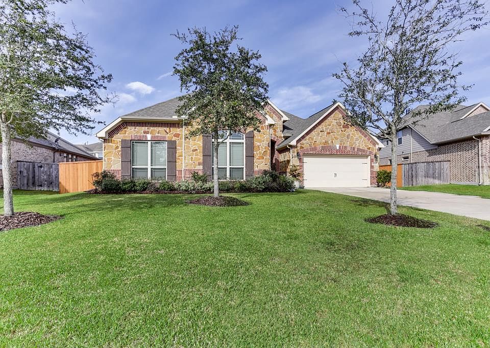 1st image of 20707 Bellhaven Springs Dr