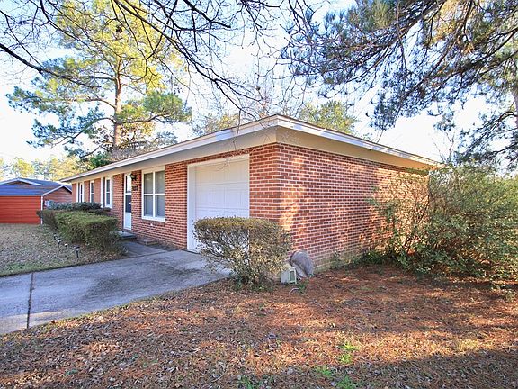 2nd image of 1717 Fairwood Ct