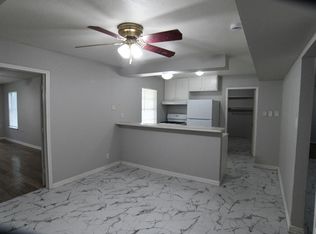 4406 Sun Vista Ln, San Antonio, TX 78217