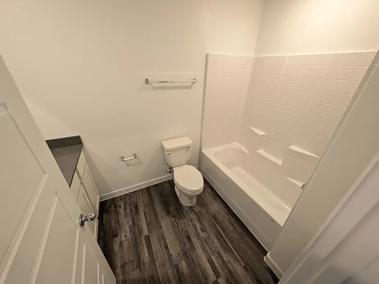 484 Golden Myna Ave — Photo 23