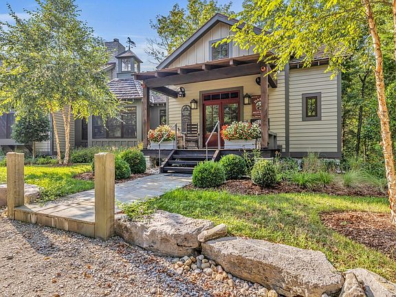 15th image of this home