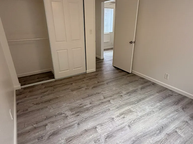4443 Campus Ave #3 — Photo 18
