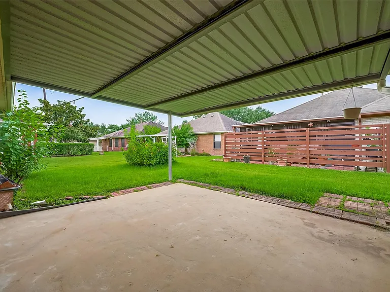914 W Peach Hollow Cir — Photo 24