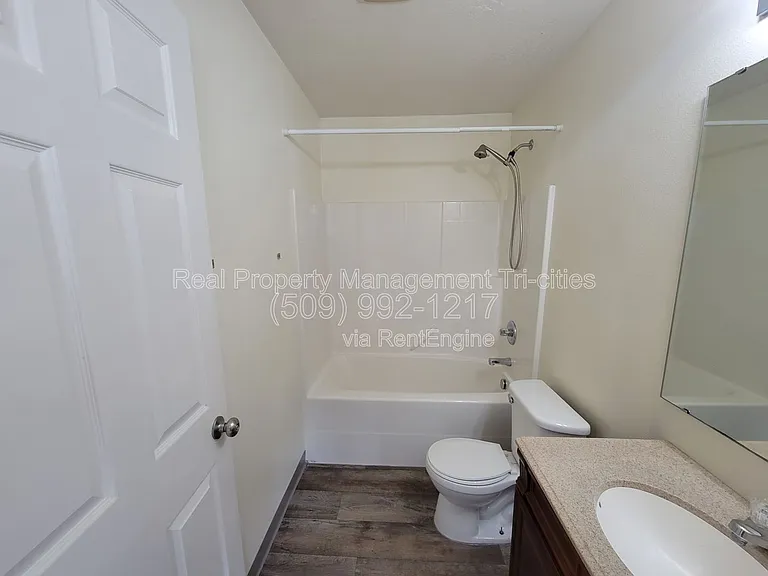 6321 Thistledown Dr — Photo 12