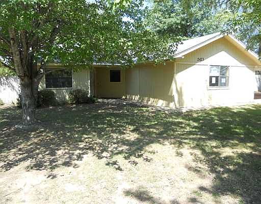 1st image of 2423 Turtle Creek Dr