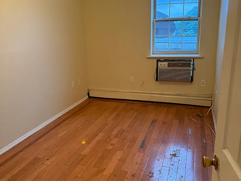 410 E 183rd St #3 — Photo 10