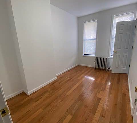 4th image of 30-80 45th St #3FF