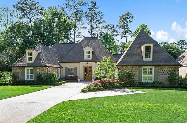 1st image of 111 Longwood Dr