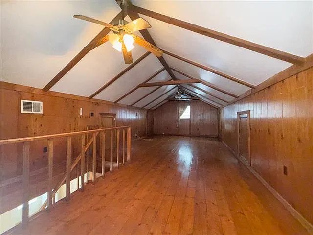2 bed, 1.0 bath, 1158 sqft, $1,475 — Photo 3