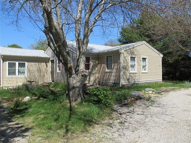 290 Race Ln, Marstons Mills, MA 02648 Zillow