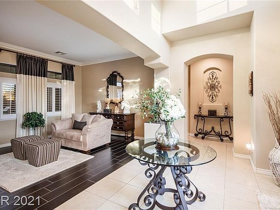 5th image of 8332 Lazia St