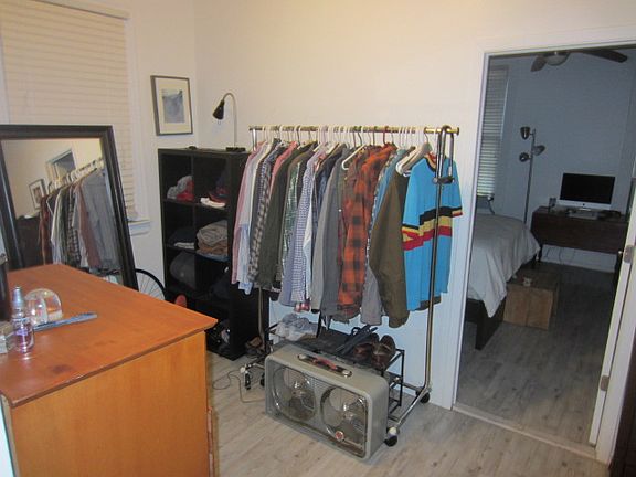 3rd image of 130 Eagle St #2