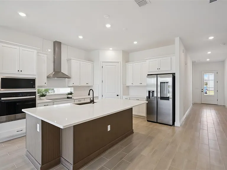 10020 Ballast Dr — Photo 4