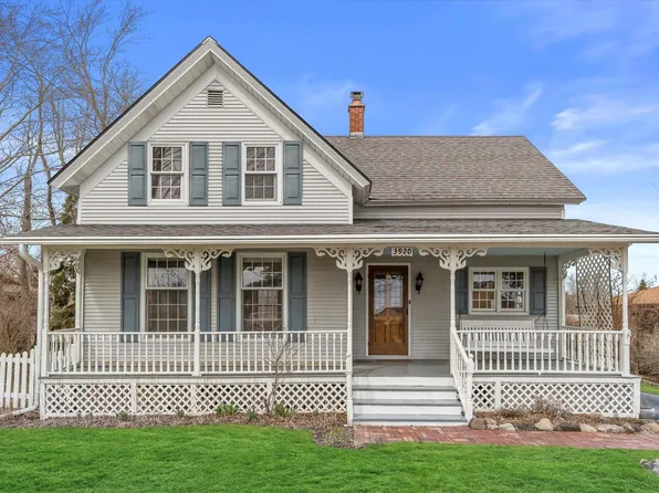 3920 West College AVENUE, Greenfield, WI 53221