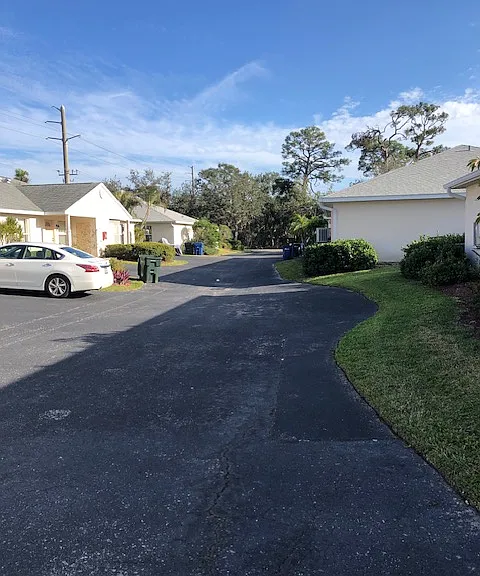1839 Highland Rd — Photo 24