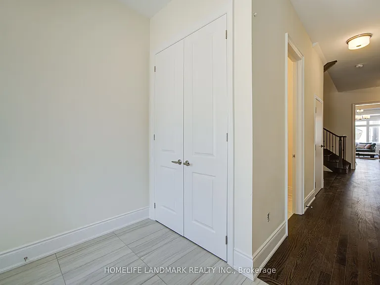 35 Red Giant St #MAIN 2ND FLOOR — Photo 3