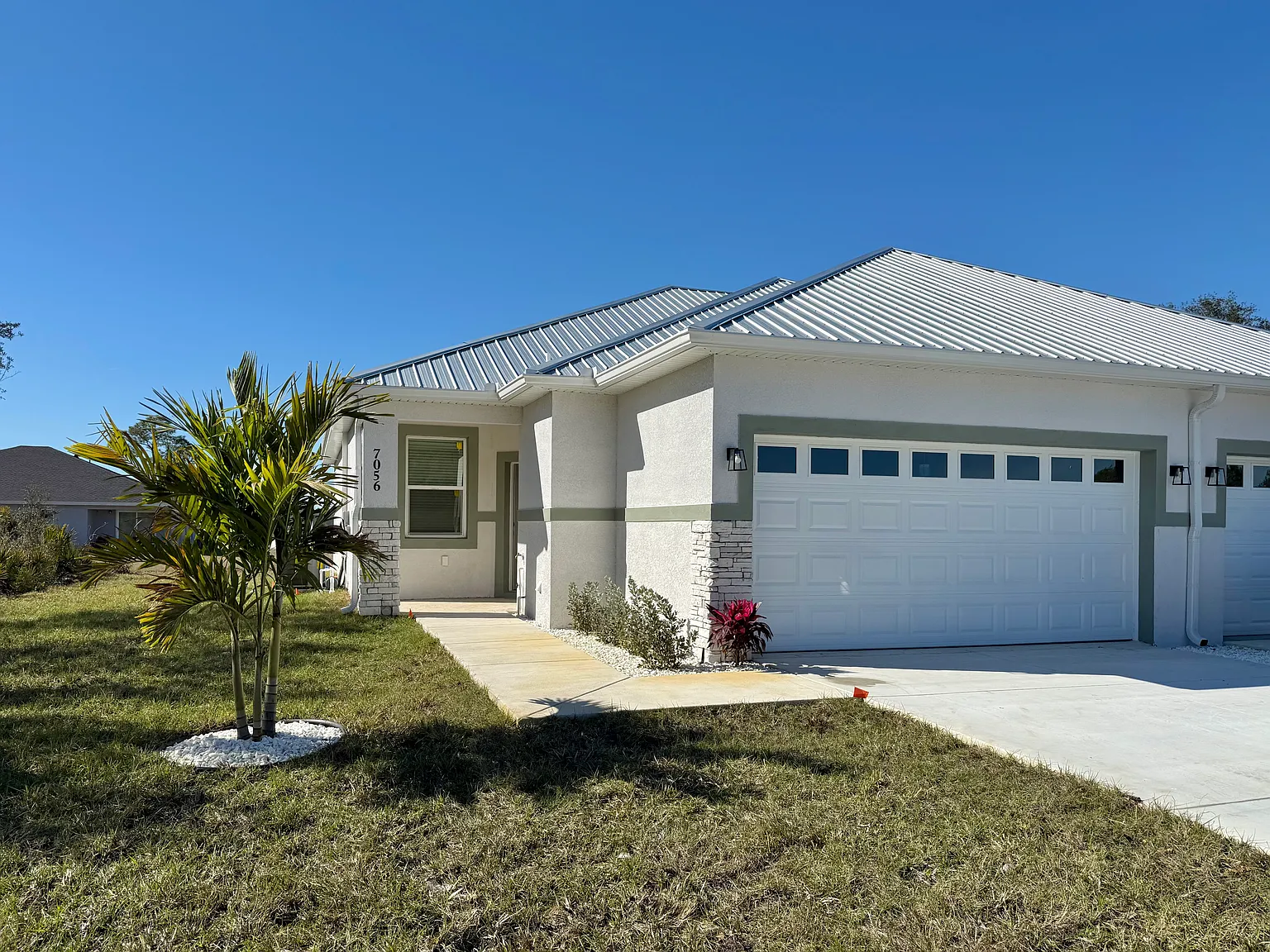 6831 San Benito Dr — Photo 2