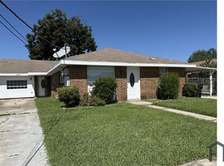8603 Dinkins St, New Orleans, LA 70127