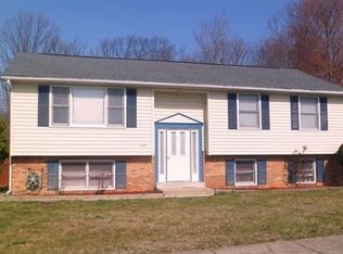 7300 Webster Ln, Fort Washington, MD 20744