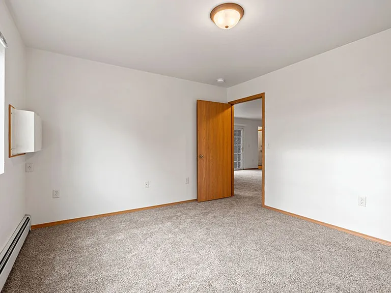 Gateway Estates Apartments — Photo 68