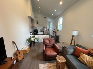 898 Franklin Ave #D, Columbus, OH 43205