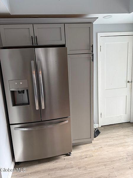 3rd image of 272 Altamont Avenue