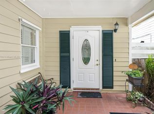 13956 SW 151st Ln, Miami, FL 33186