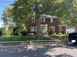 64 Beebe Ave, Hempstead, NY 11550