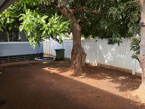 5th image of 98-205 Kaulike Dr
