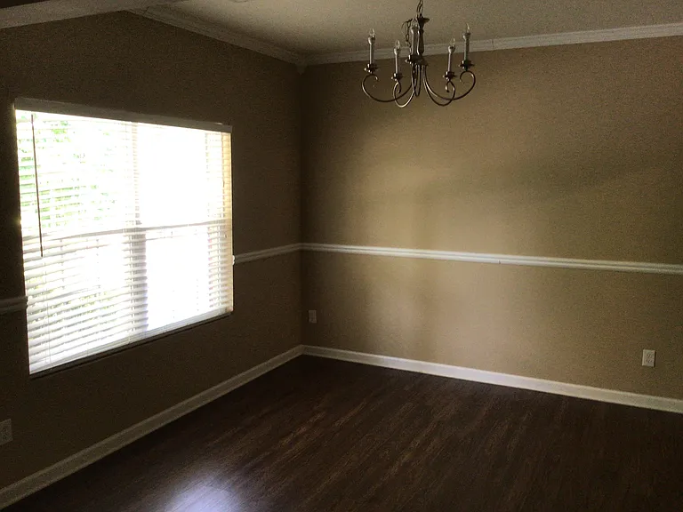 1045 Brookgreen Ln — Photo 3