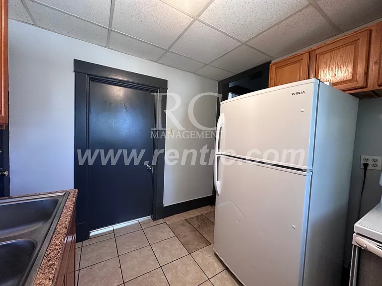 2403-2 E Main St #E — Photo 13