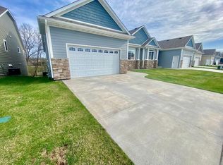 1513 Alexander Rd NE, Rochester, MN 55906