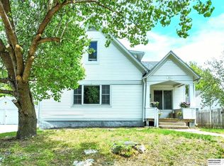 3513 N 52nd St, Omaha, NE 68104