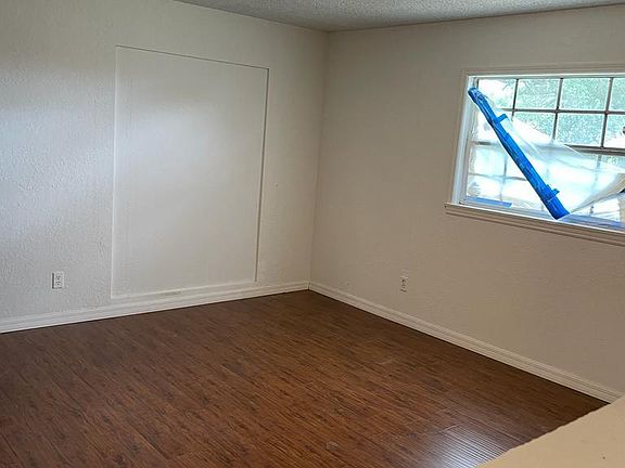 2nd image of 646 Whitehurst St