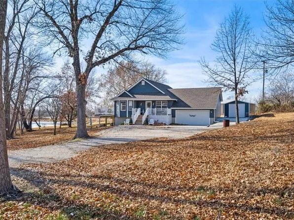13505 184th St, Linwood, KS 66052